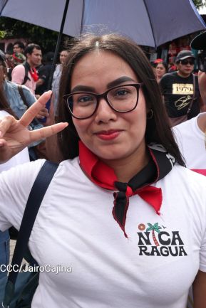 Caminata en conmemoración de los Héroes y Mártires de la Gesta de la Colina 110 