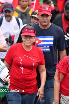 Caminata en conmemoración de los Héroes y Mártires de la Gesta de la Colina 110 