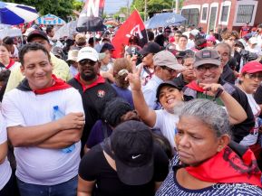 Caminata en conmemoración de los Héroes y Mártires de la Gesta de la Colina 110 