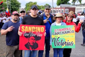 Caminata en conmemoración de los Héroes y Mártires de la Gesta de la Colina 110 