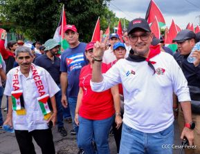 Caminata en conmemoración de los Héroes y Mártires de la Gesta de la Colina 110 