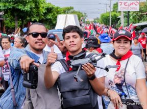 Caminata en conmemoración de los Héroes y Mártires de la Gesta de la Colina 110 