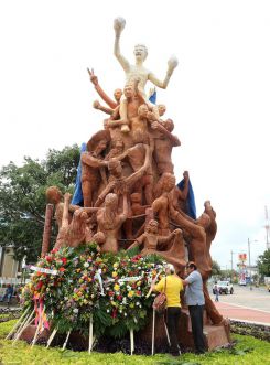 Managua rinde homenaje al Campeón del Pueblo, Alexis Argüello