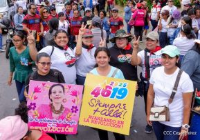 Caminata en conmemoración de los Héroes y Mártires de la Gesta de la Colina 110 