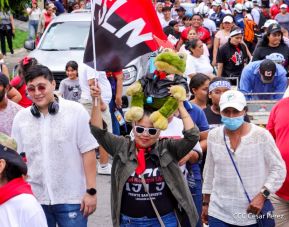 Caminata en conmemoración de los Héroes y Mártires de la Gesta de la Colina 110 