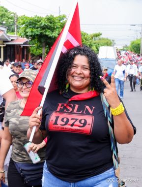 Caminata en conmemoración de los Héroes y Mártires de la Gesta de la Colina 110 