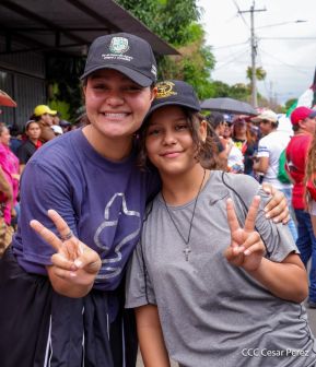 Caminata en conmemoración de los Héroes y Mártires de la Gesta de la Colina 110 