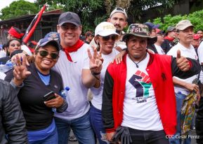 Caminata en conmemoración de los Héroes y Mártires de la Gesta de la Colina 110 