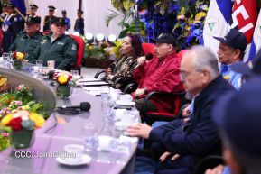 Nicaragua conmemora natalicio del Comandante Carlos Fonseca con acto de ascensos de la Policía Nacional