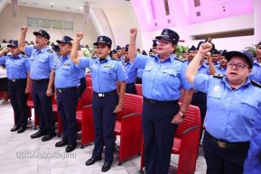 Nicaragua conmemora natalicio del Comandante Carlos Fonseca con acto de ascensos de la Policía Nacional