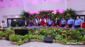Nicaragua conmemora natalicio del Comandante Carlos Fonseca con acto de ascensos de la Policía Nacional