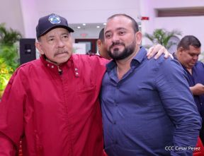 Nicaragua conmemora natalicio del Comandante Carlos Fonseca con acto de ascensos de la Policía Nacional