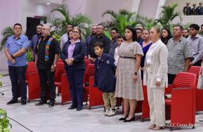 Nicaragua conmemora natalicio del Comandante Carlos Fonseca con acto de ascensos de la Policía Nacional