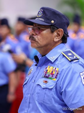 Nicaragua conmemora natalicio del Comandante Carlos Fonseca con acto de ascensos de la Policía Nacional