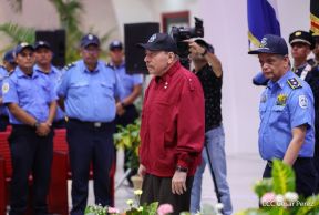 Nicaragua conmemora natalicio del Comandante Carlos Fonseca con acto de ascensos de la Policía Nacional