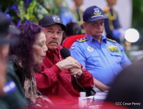 Nicaragua conmemora natalicio del Comandante Carlos Fonseca con acto de ascensos de la Policía Nacional