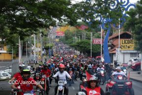 Motorizada Siempre 19 en homenaje al Repliegue Táctico a Masaya