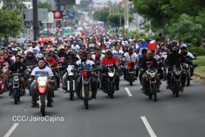 Motorizada Siempre 19 en homenaje al Repliegue Táctico a Masaya