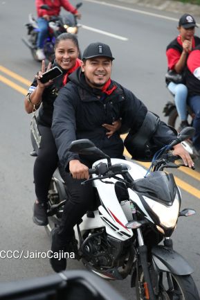 Motorizada Siempre 19 en homenaje al Repliegue Táctico a Masaya