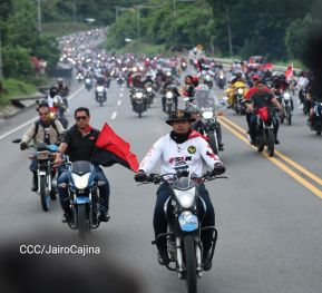 Motorizada Siempre 19 en homenaje al Repliegue Táctico a Masaya