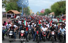 Hacia el 46/19: Aficionados por las motos protagonizan Motorizada Dos, Siempre 19
