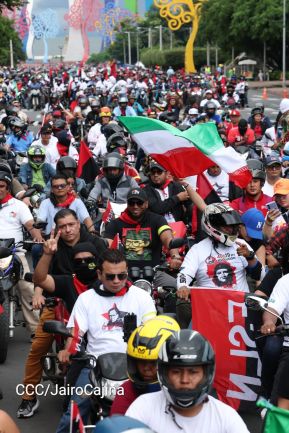 Hacia el 46/19: Aficionados por las motos protagonizan Motorizada Dos, Siempre 19