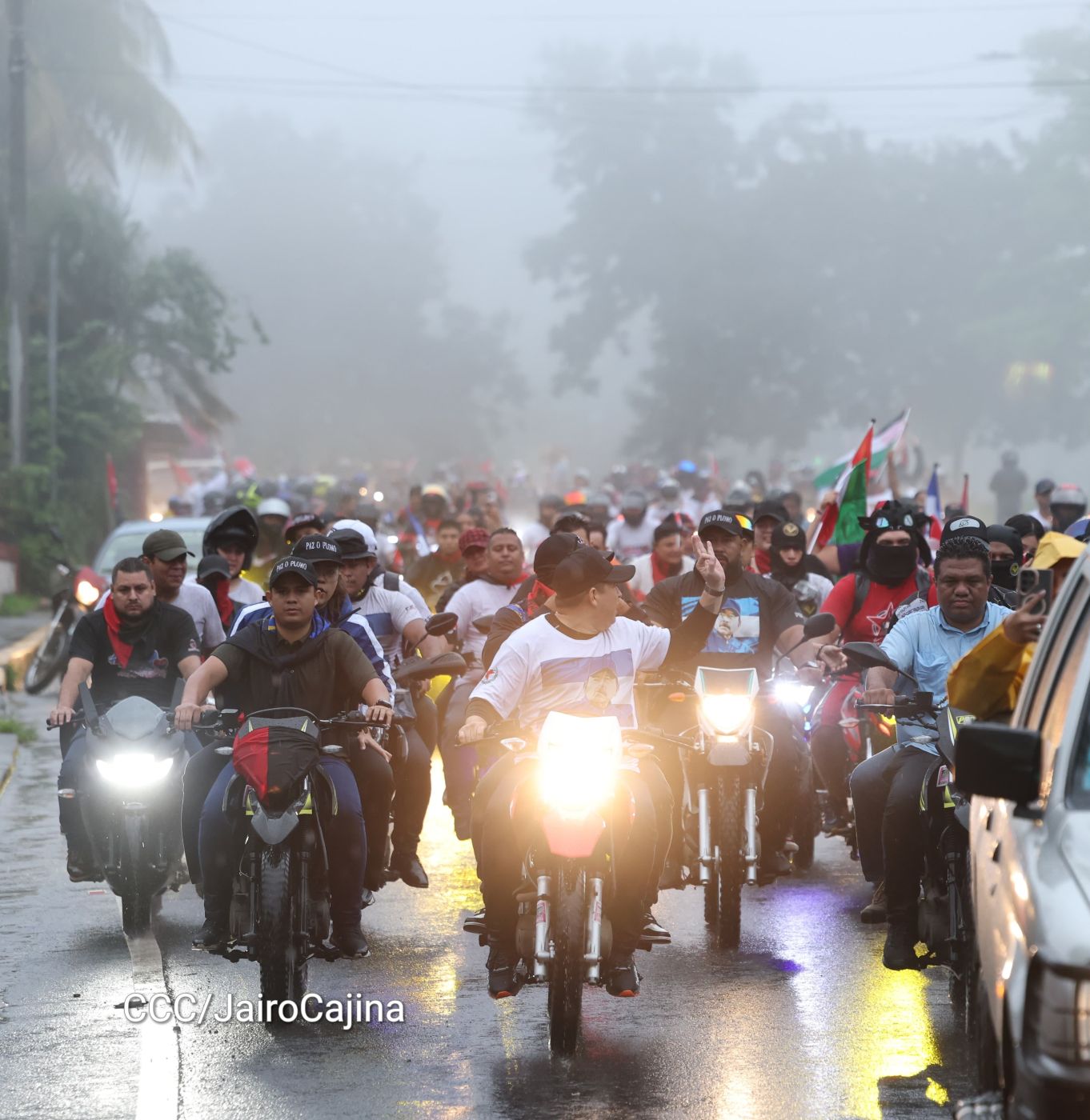 Hacia el 46/19: Aficionados por las motos protagonizan Motorizada Dos, Siempre 19
