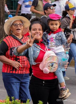 Caminata “Siempre 19, Siempre al Frente, Caminando en Victorias, Adelante con Daniel”