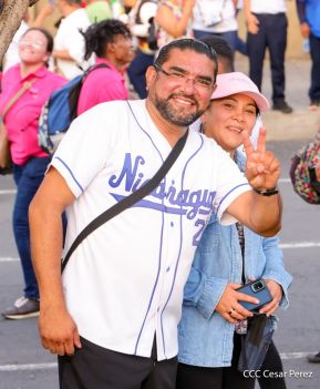 Caminata “Siempre 19, Siempre al Frente, Caminando en Victorias, Adelante con Daniel”
