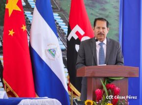 Acto de entrega de la Urbanización "Nuevas Victorias"