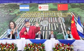 Acto de entrega de la Urbanización "Nuevas Victorias"