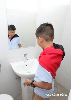 Acto de entrega de la Urbanización "Nuevas Victorias"