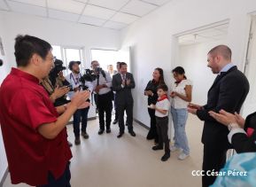 Acto de entrega de la Urbanización "Nuevas Victorias"