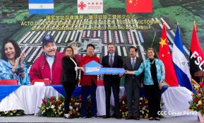 Acto de entrega de la Urbanización "Nuevas Victorias"