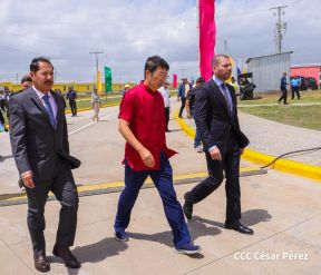 Acto de entrega de la Urbanización "Nuevas Victorias"