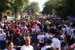 Miles acompañan la Roza del Camino en el inicio de las Fiestas Tradicionales de Managua 2025