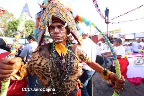 Miles acompañan la Roza del Camino en el inicio de las Fiestas Tradicionales de Managua 2025