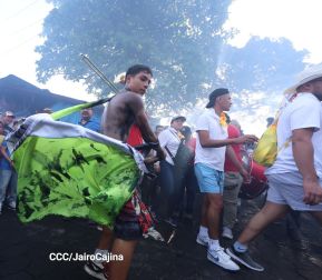 Miles acompañan la Roza del Camino en el inicio de las Fiestas Tradicionales de Managua 2025