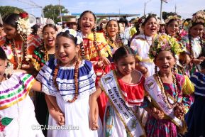 Miles acompañan la Roza del Camino en el inicio de las Fiestas Tradicionales de Managua 2025