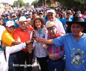 Miles acompañan la Roza del Camino en el inicio de las Fiestas Tradicionales de Managua 2025