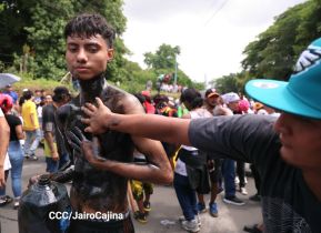 Miles acompañan la Roza del Camino en el inicio de las Fiestas Tradicionales de Managua 2025