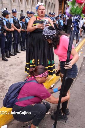 Multitudinaria procesión marca el retorno de Santo Domingo de Guzmán a Las Sierritas