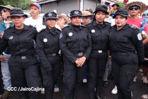 Multitudinaria procesión marca el retorno de Santo Domingo de Guzmán a Las Sierritas