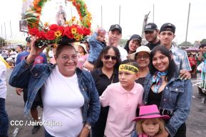 Multitudinaria procesión marca el retorno de Santo Domingo de Guzmán a Las Sierritas
