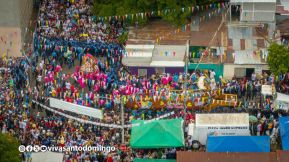 Multitudinaria procesión marca el retorno de Santo Domingo de Guzmán a Las Sierritas