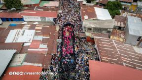 Multitudinaria procesión marca el retorno de Santo Domingo de Guzmán a Las Sierritas