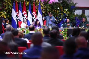 Fuerza Naval del Ejército de Nicaragua cumple 45 años de servicio a la patria con acto en Managua