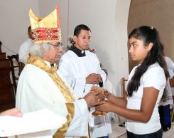 Cardenal Leopoldo Brenes participa de Encuentro Anual de Catequistas