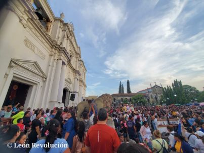 Tradición y fe: León vive la Gritería Chiquita en honor a la Virgen de la Asunción