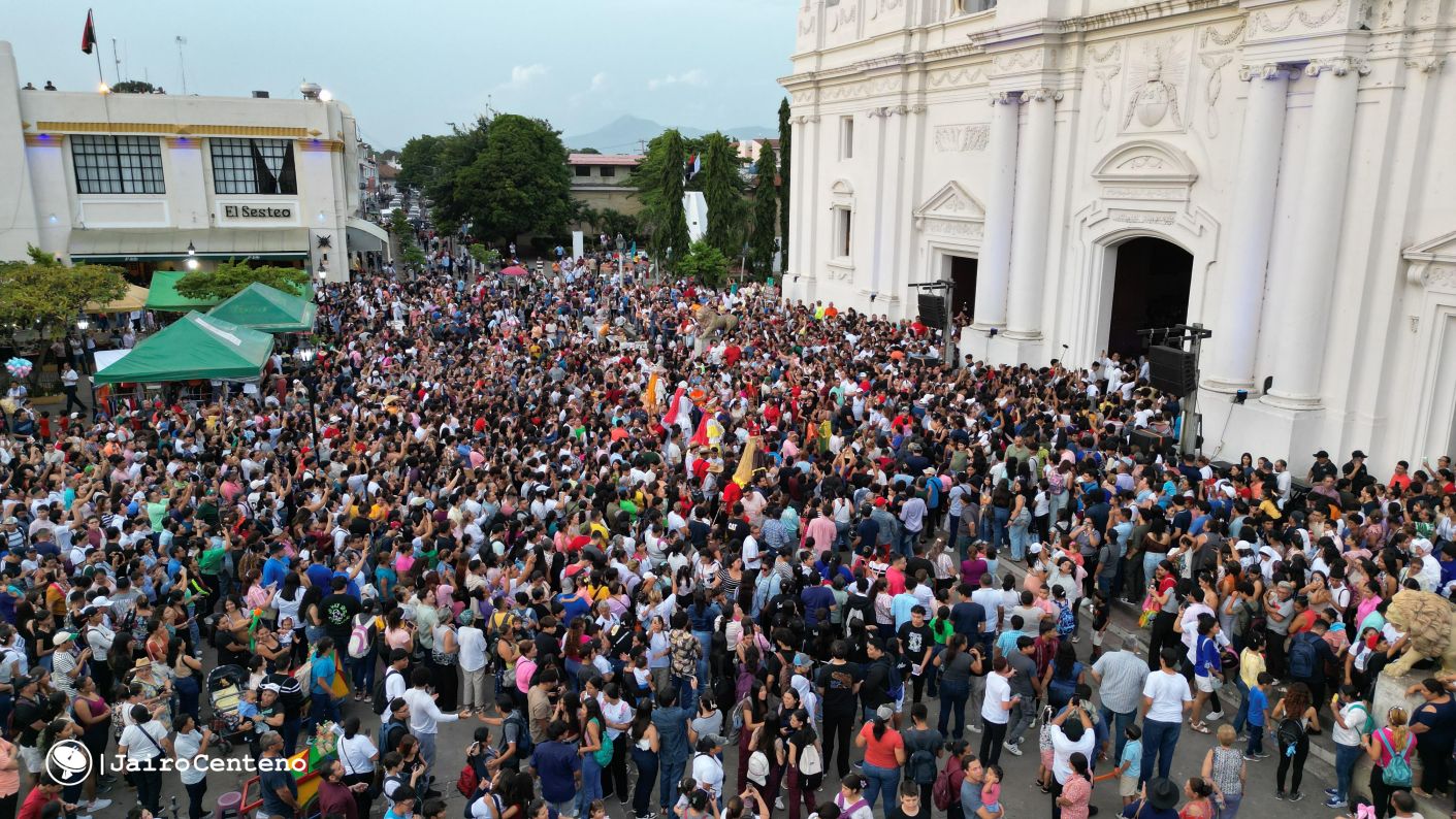 Tradición y fe: León vive la Gritería Chiquita en honor a la Virgen de la Asunción